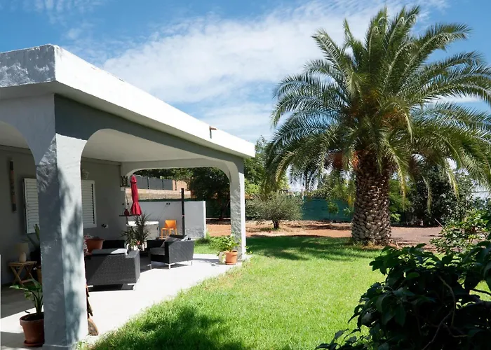 Gran Canaria Completely Renovated With Jacuzzi Landhaus Valsequillo de Gran Canaria
